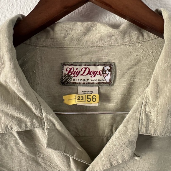 Big Dogs Vintage 100% Silk Resort Wear 90’s Button Shirt Subtle Botanical Men XL - Picture 8 of 11